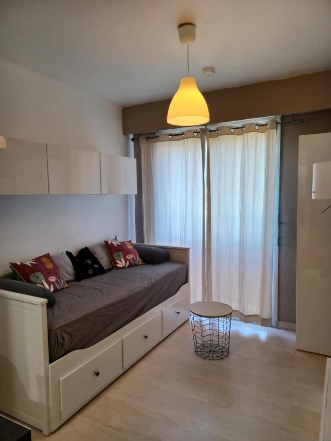 Studio A Nice Avec Piscine Bagian luar foto